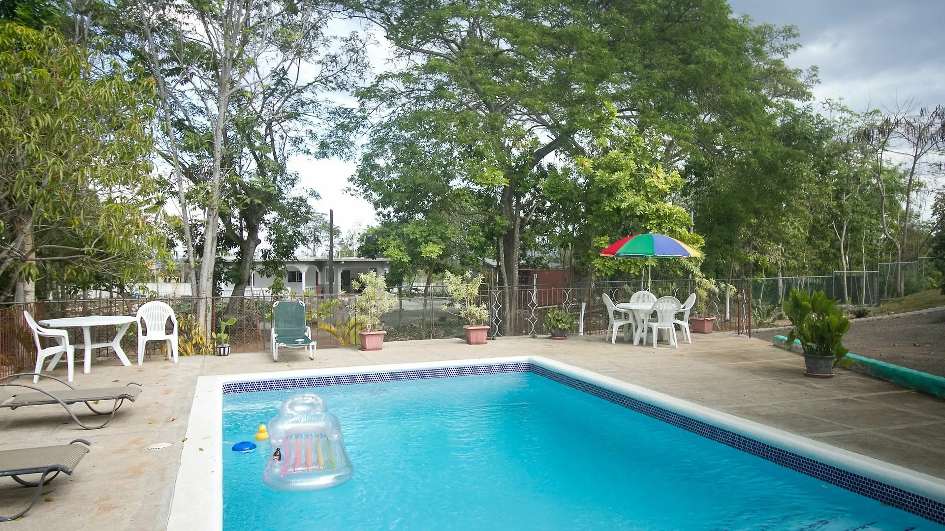 Rocky Top Retreat Negril
